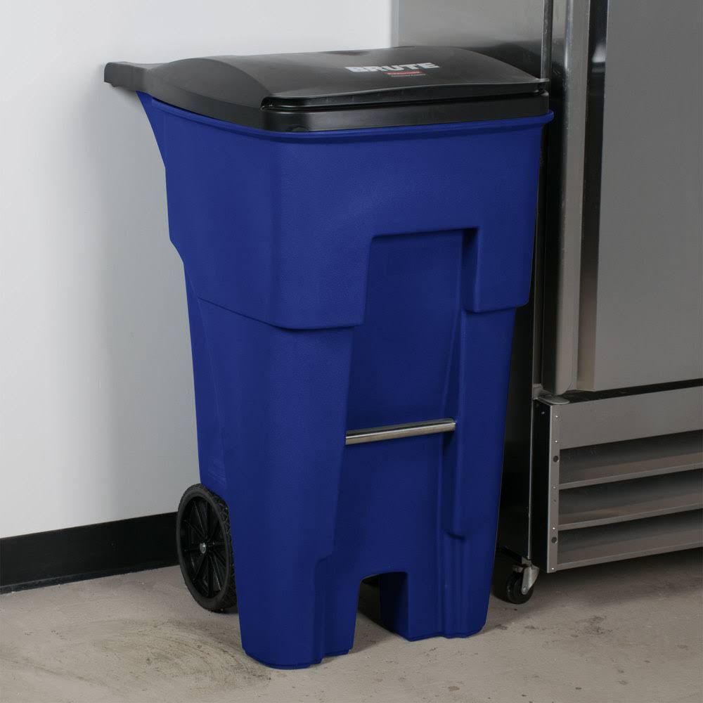 65 gal. Blue Rectangular Trash Can P424