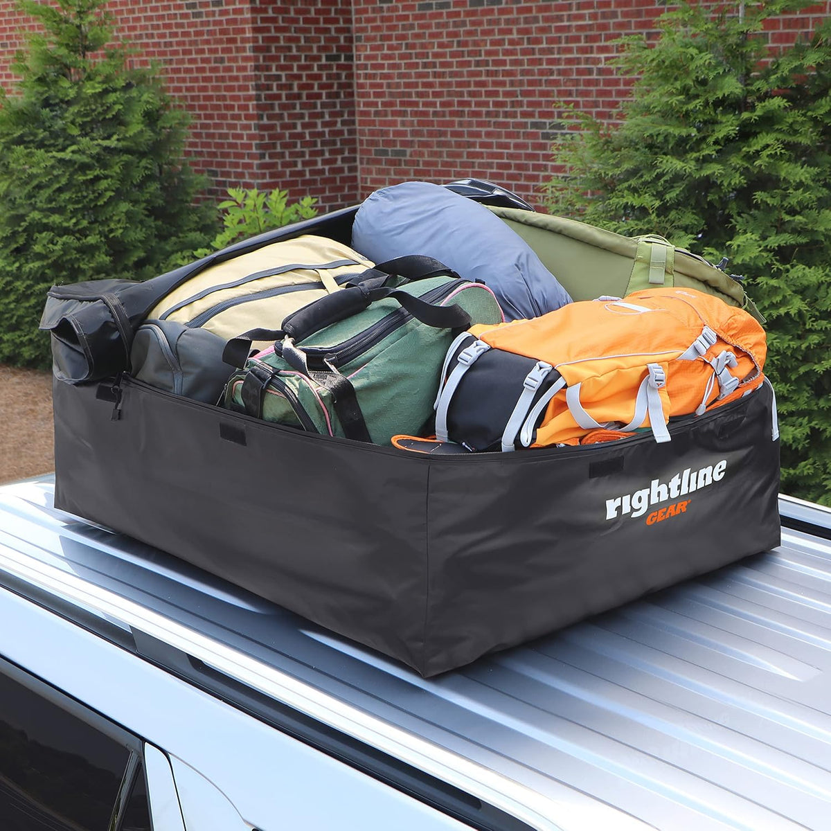 9 cu ft Weatherproof Top Carrier B9075