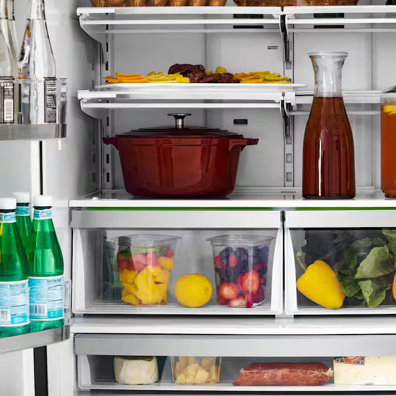 4-Door French Door Refrigerator with Internal Ice Maker S9592