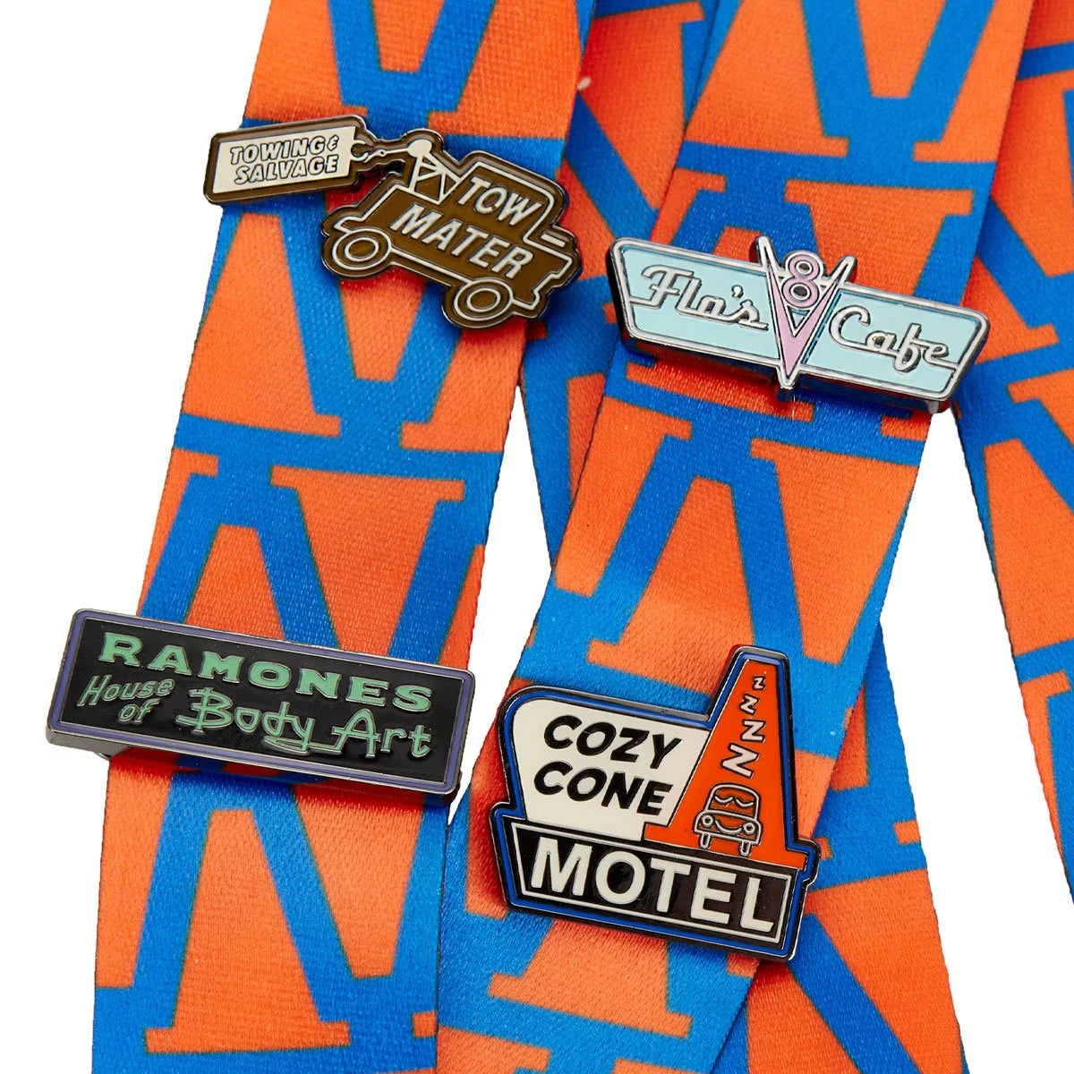Lanyard and Pins Set Y80262