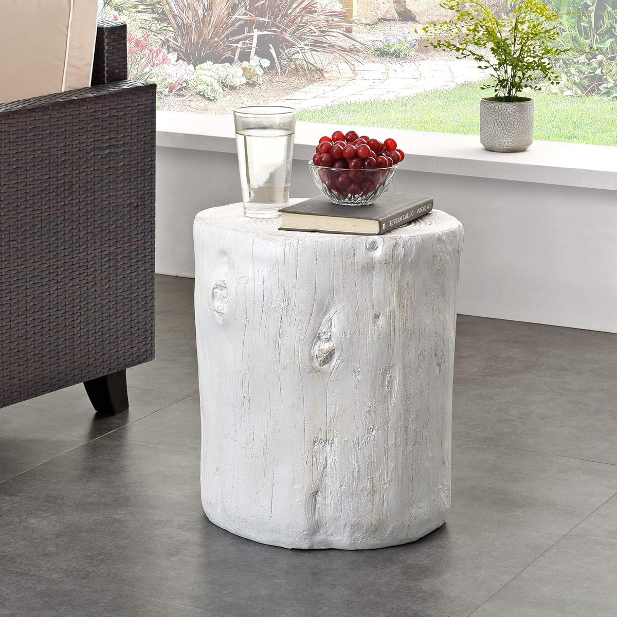 Gray Arbor Log Table O1913