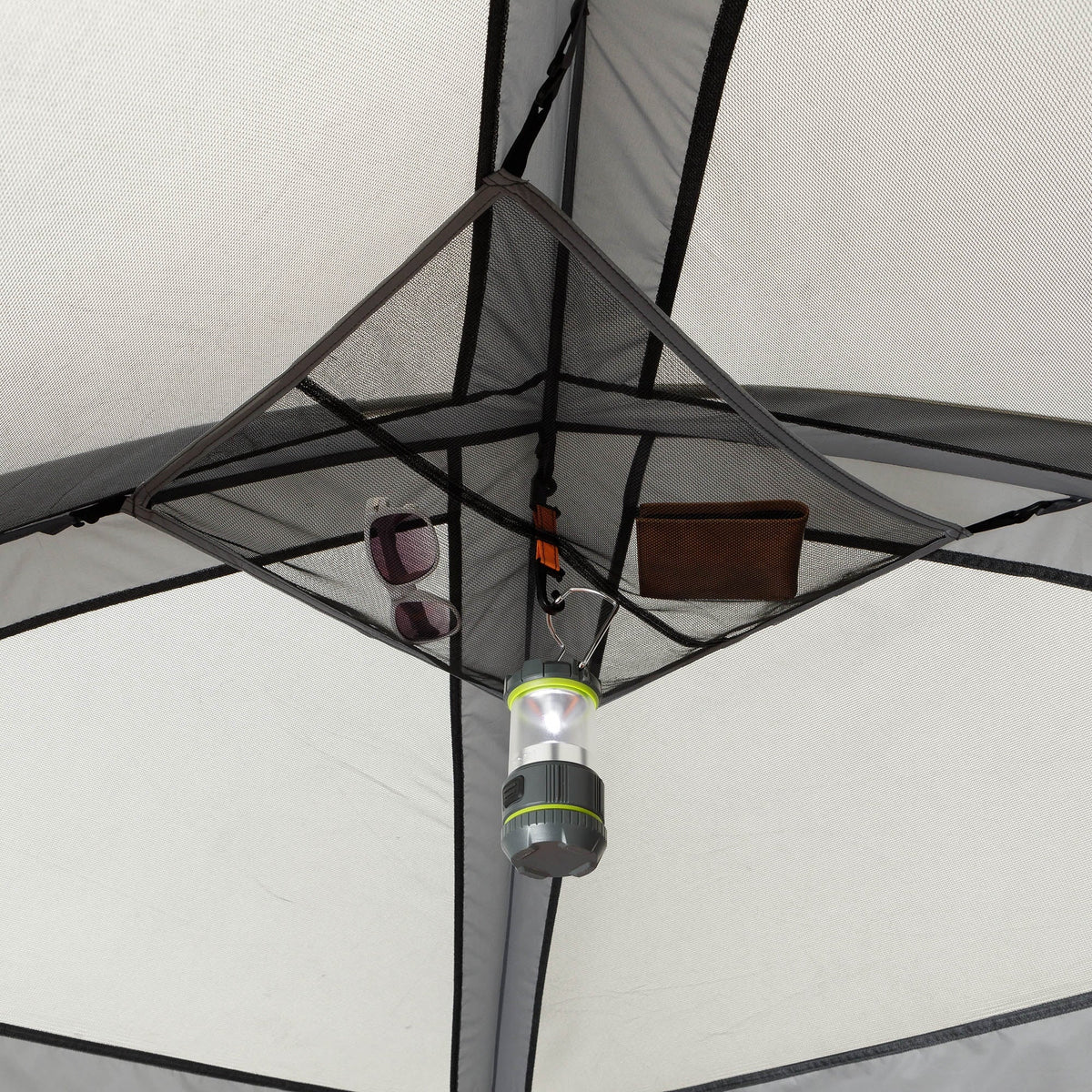 4 Person Cabin Tent G457662