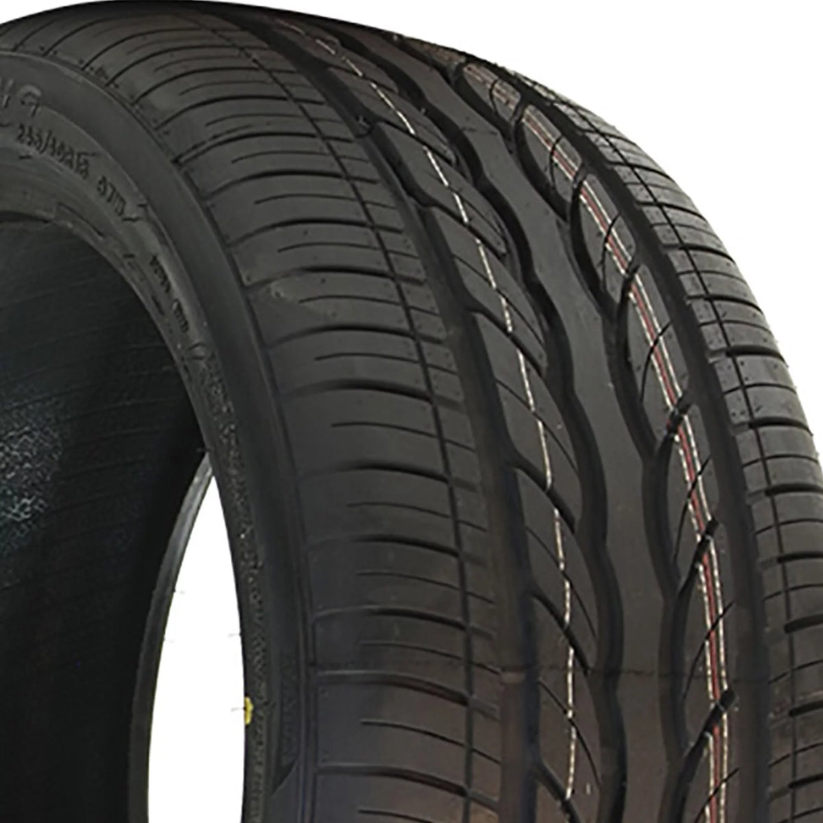 225/50R18 95V Passenger Tire L679805