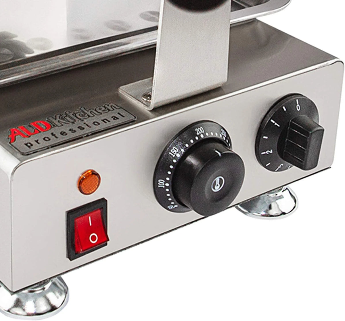 Rotating Nonstick Waffle Iron J7735