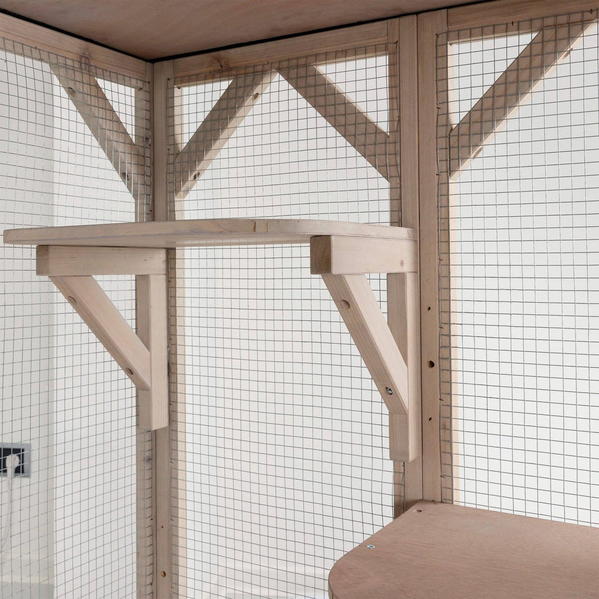 Wooden Cattery Grey L96168