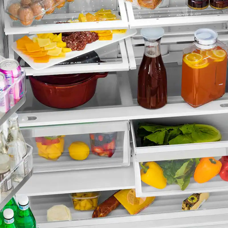 4-Door French Door Refrigerator with Internal Ice Maker S9592