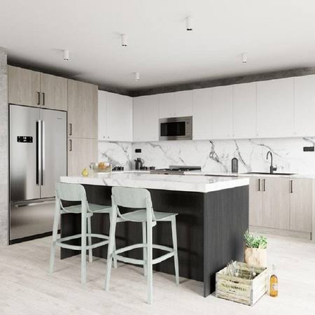 2-Door Base Cabinet in Shaker White P89633