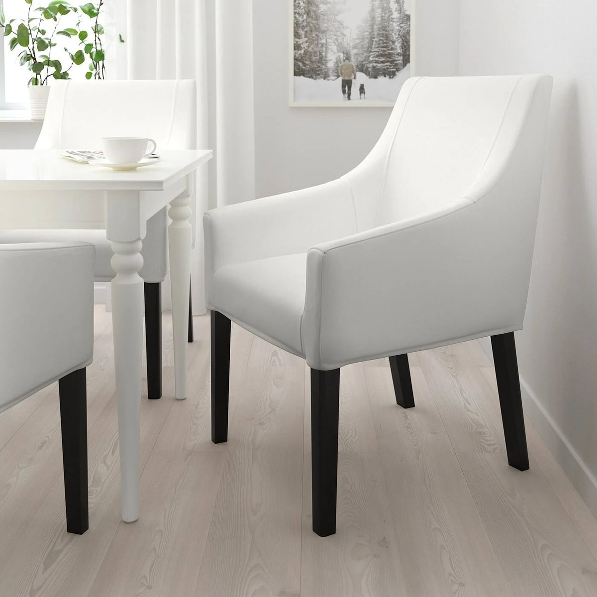 White Armchair M351