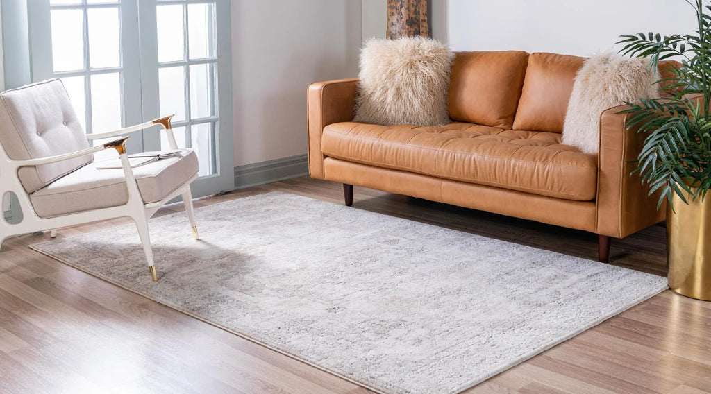 9' x 12' Ivory Low-Pile Rug U7581