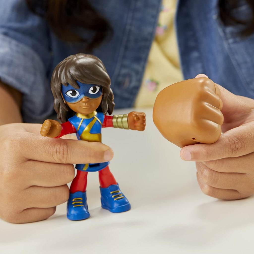 Ms. Marvel Action Figure and Vehicle J474
