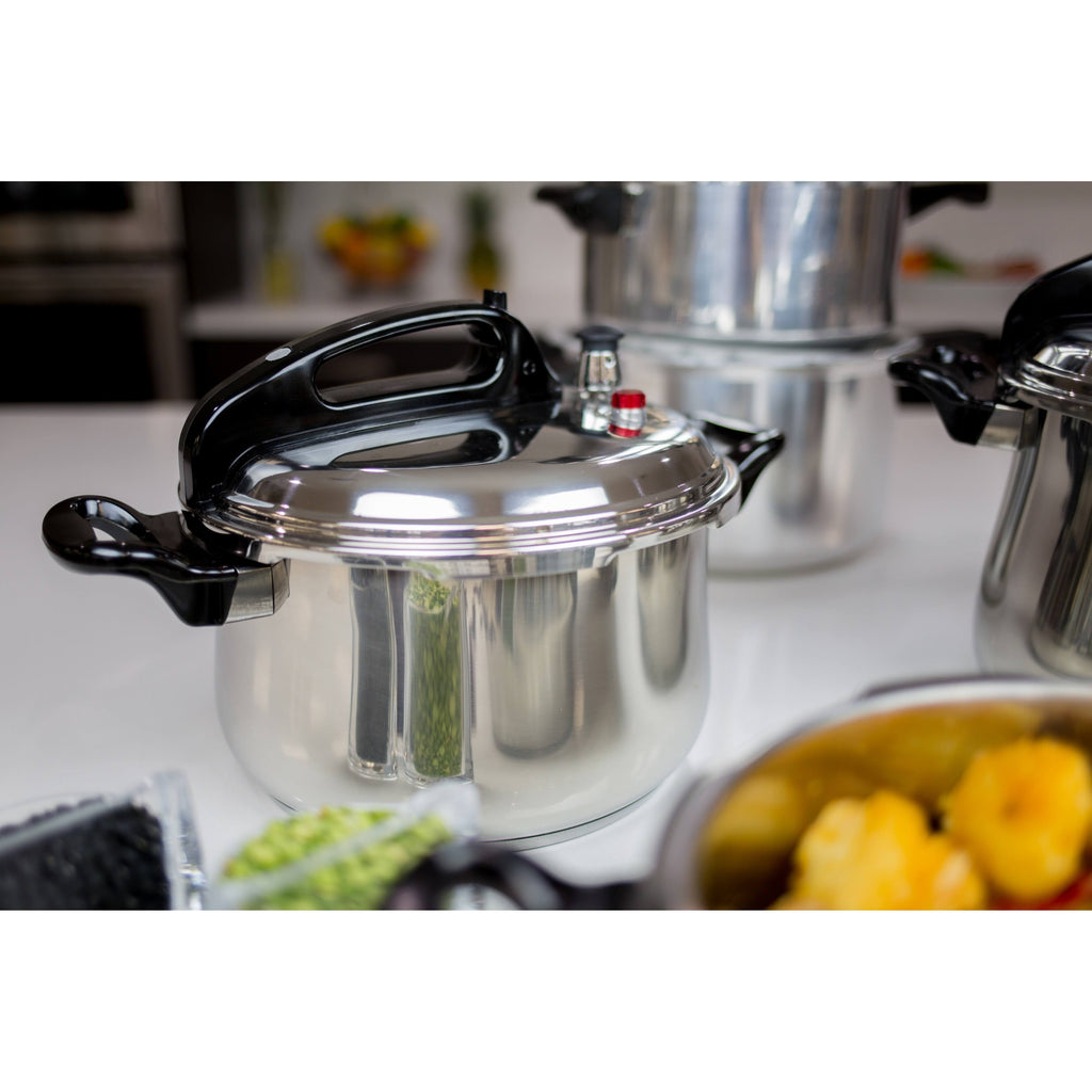 Stainless Steel 9.5 Quart Pressure Cooker P516