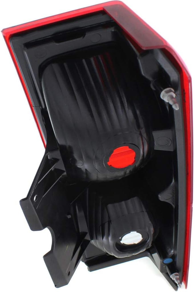 Tail Light Assembly Driver Side U558969