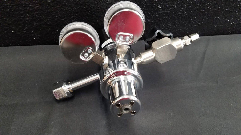 CO2 Gas Regulator with CGA-320 V4577