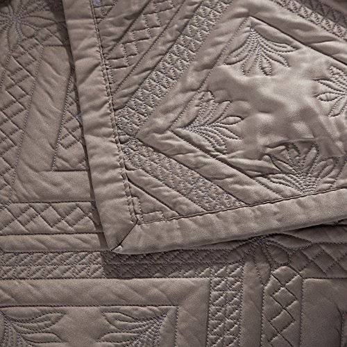 Crystal Khaki Queen Quilt K9444