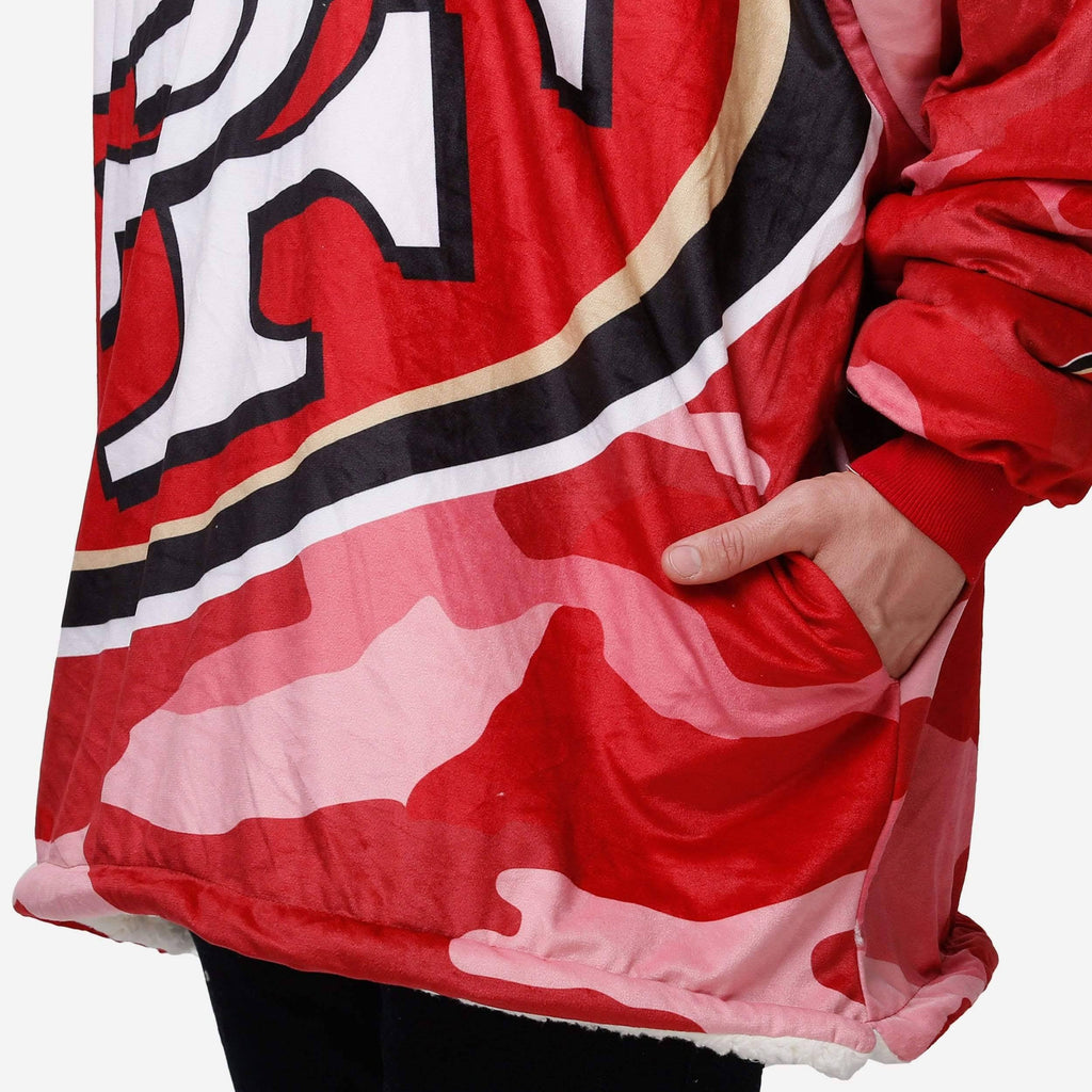 Reversible Team Color Camo Hoodie Y49539