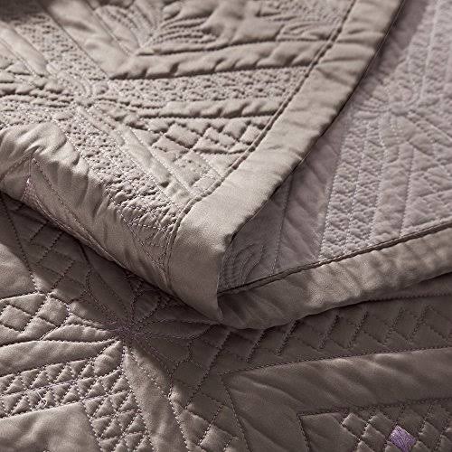 Crystal Khaki Queen Quilt K9444