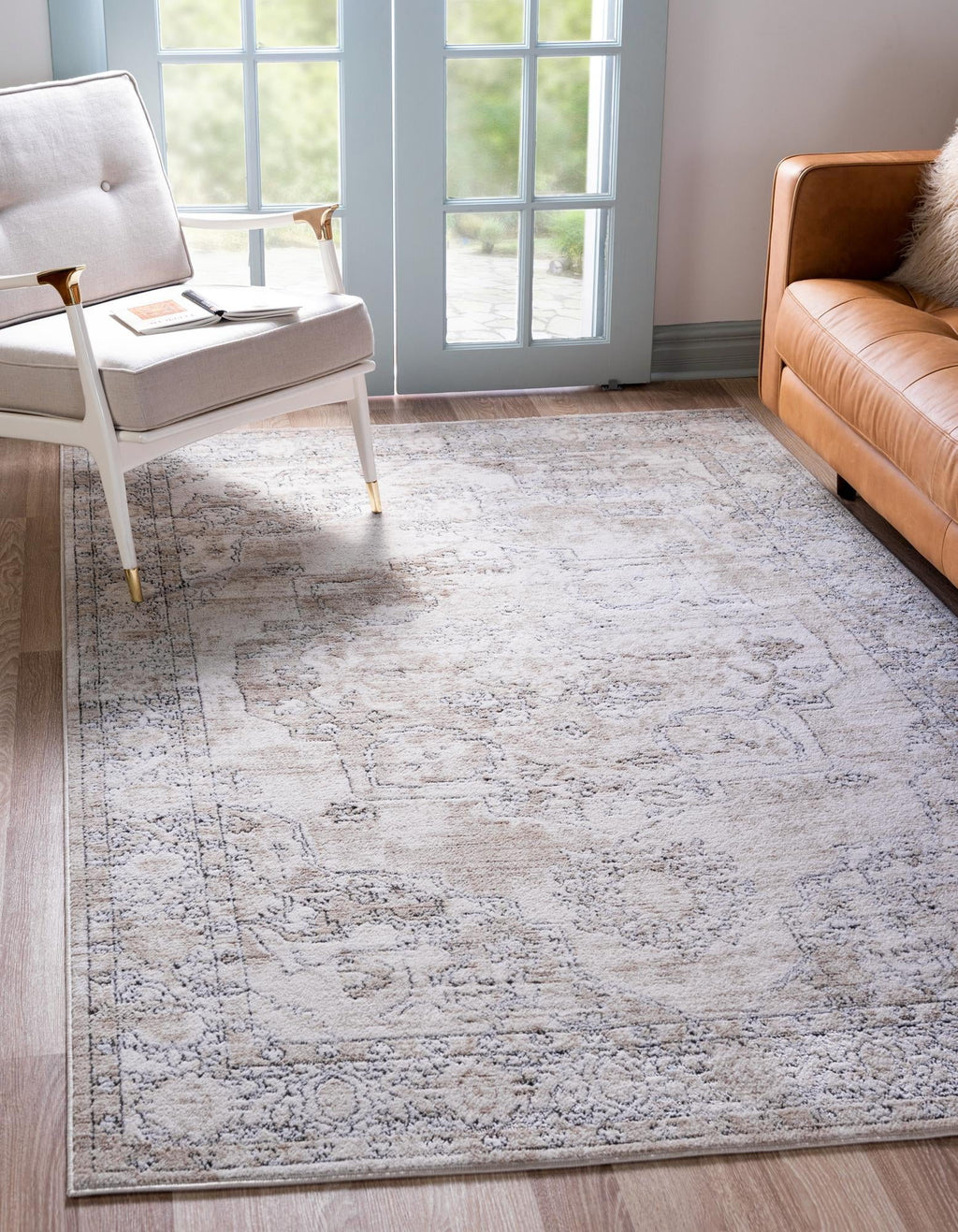 9' x 12' Ivory Low-Pile Rug U7581
