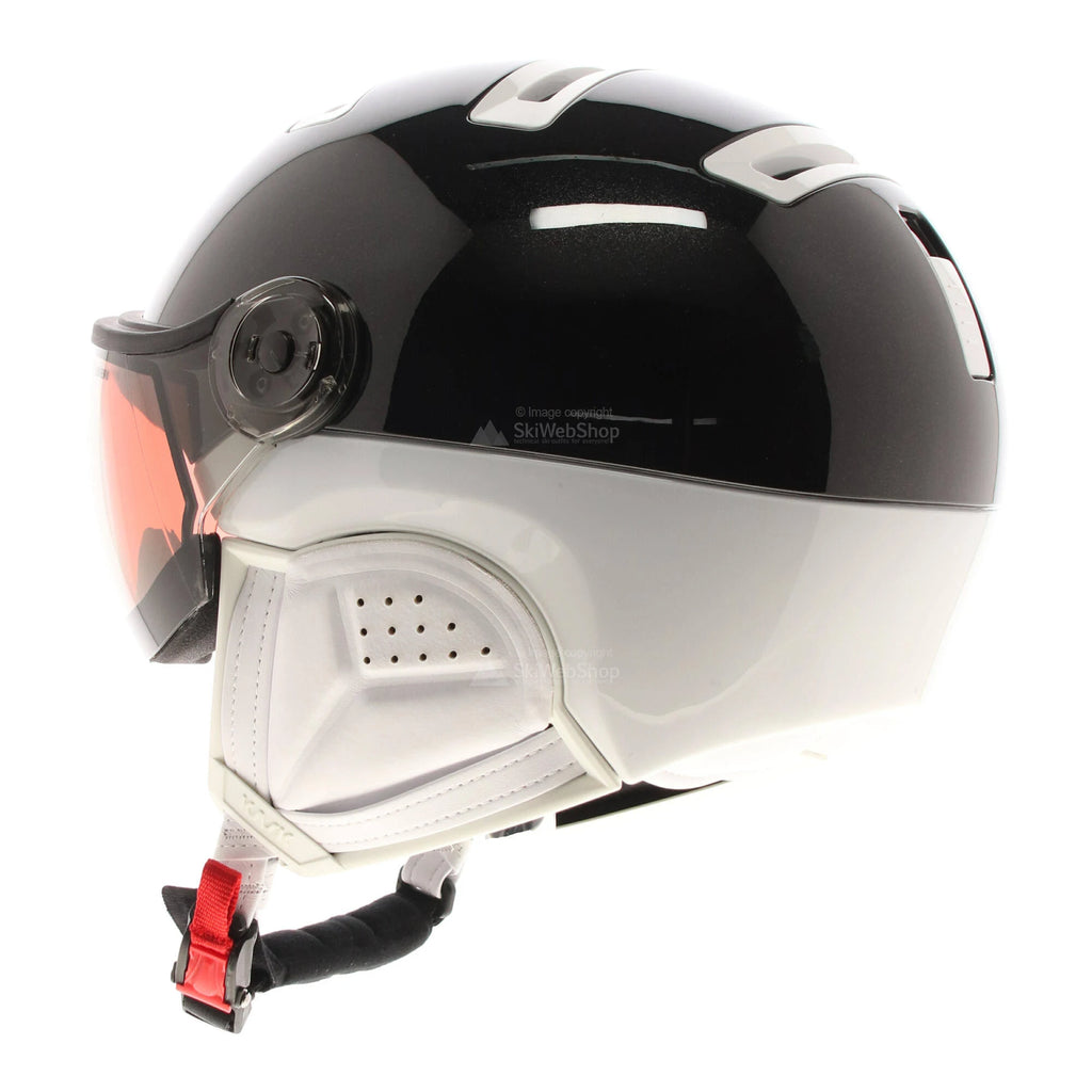 Photochromic Ski Helmet with Visor O35432