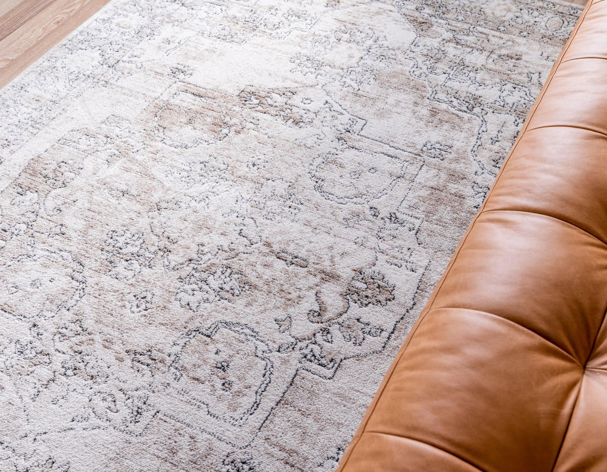 9' x 12' Ivory Low-Pile Rug U7581