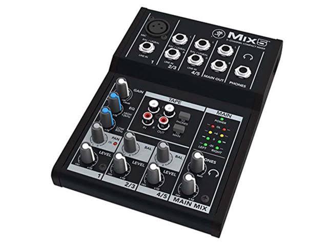 Compact 5-Channel Mixer with Cables N448